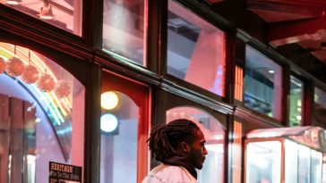 Kwubeï: Interacting With My White Voice Abroad