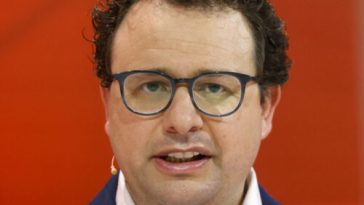 Anthropic chief says AI could surpass “almost all humans at almost everything” shortly after 2027