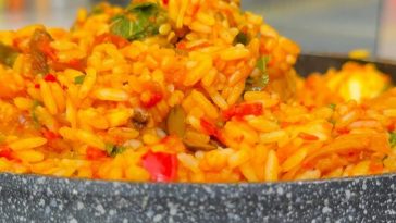 Efo Riro Rice, Anyone? Velvety Foodies Shares Her Delicious Take on This Veggie-Filled Dish
