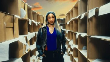 Qing Madi Teases Debut Album with “I Am The Blueprint’ Trailer