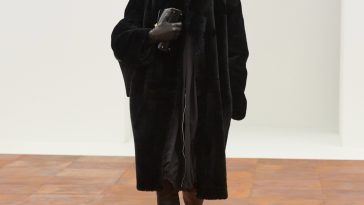 Toteme Fall 2025 Ready-to-Wear