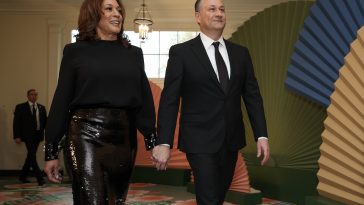 Kamala Harris spotted dining at A-list Hollywood haunt Craig’s after losing election to Donald Trump