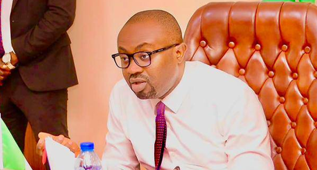 FG deports 828 illegal migrants, tightens border security