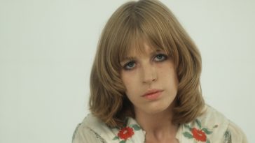 Marianne Faithfull, 1960s Pop Chanteuse, Dies at 78