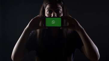 WhatsApp claims that 100 journalists and activists were the targets of Israeli-made spyware