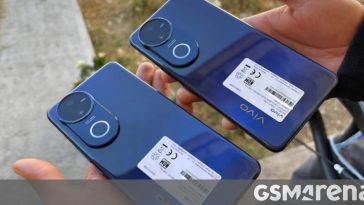 vivo V50 hands-on images leak