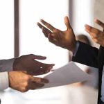 UK: Conman Turned Tipster Argues with Bookmakers over Ban