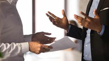 UK: Conman Turned Tipster Argues with Bookmakers over Ban