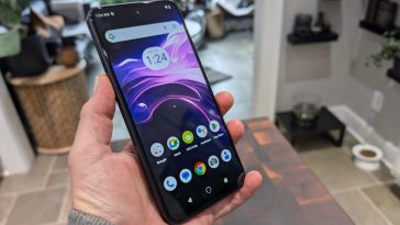 This $100 Android phone gave me a Pixel 9 Pro flashback