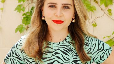 Parenthood’s Mae Whitman Debuts Baby Boy on Social Media in Sweet Way