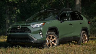 Toyota RAV4 Prime Vs. Hybrid: Pros & Cons Of Each