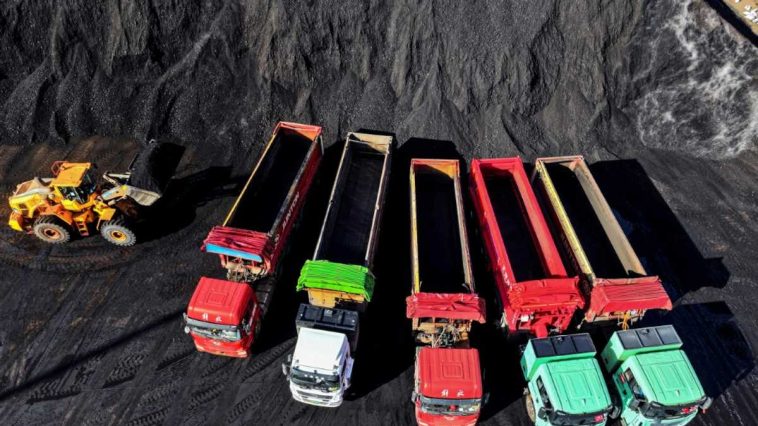 China’s 2024 coal projects threaten climate goals: report