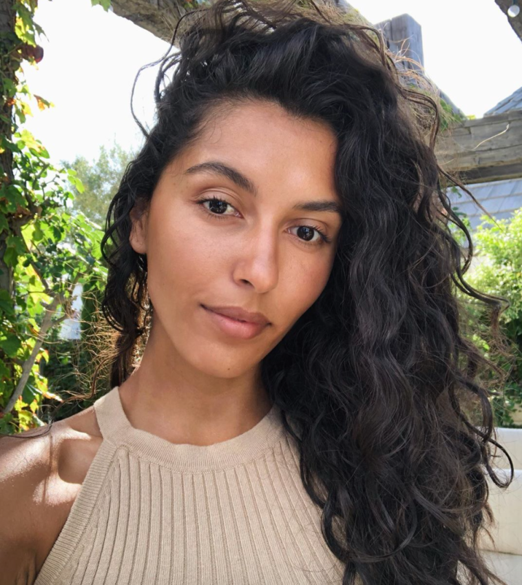 How to Get Rid of Frizzy Hair: 18 Tips That Work