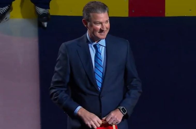 Centre Bell: a monstrous ovation for Mario Lemieux