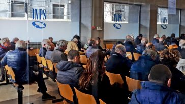 Pensioni, contributi in busta paga per chi rinvia Quota 103