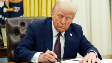 Trump zawiesza cła na Meksyk. Odroczenie trwa do początku kwietnia