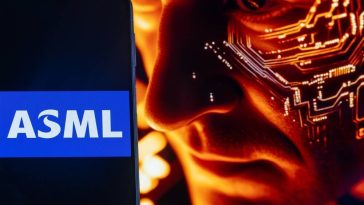 ASML will open Beijing facility despite US sanctions on China