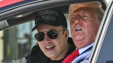 USA unter Trump: Trump will Attacken auf Tesla als „Terrorismus“ einstufen