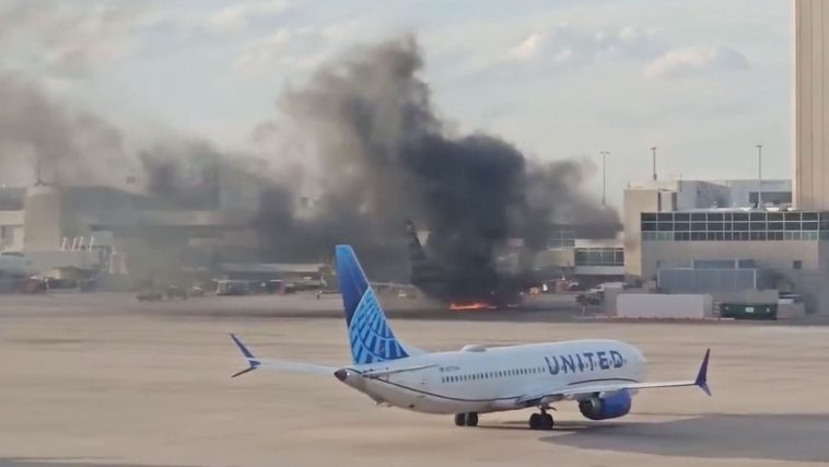 Avión de American Airlines se incendia en el aeropuerto de Denver; evacúan a pasajeros