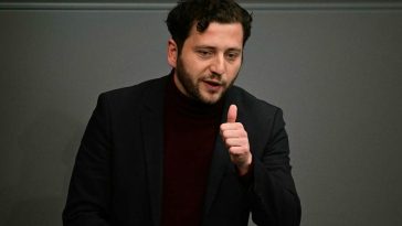 Bundestag: Grünen-Chef Banaszak hält grundsätzliche Reform der Schuldenbremse für fest vereinbart