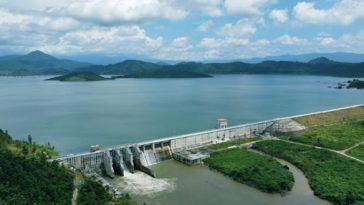 Giá cổ phiếu HEJ tăng trần 6 phiên liên tiếp, Ủy viên HĐQT muốn thoái hết vốn