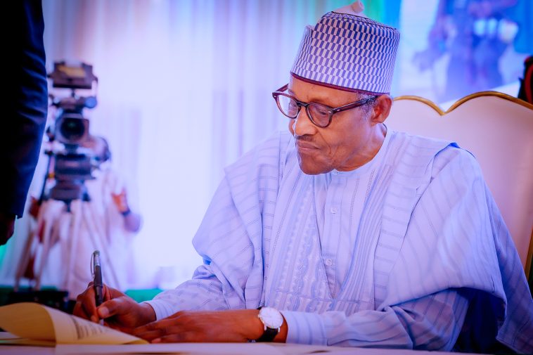 Buhari mourns Katsina gov’s mother