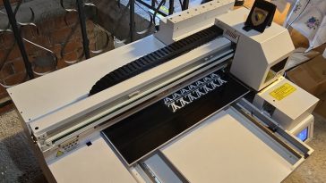 Velika akcija: Oduzete mašine za obilježavanje robe žigovima svjetskih brendova