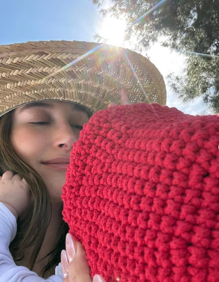 Justin Bieber Shares Cute New Photo With Baby Son Jack Blues