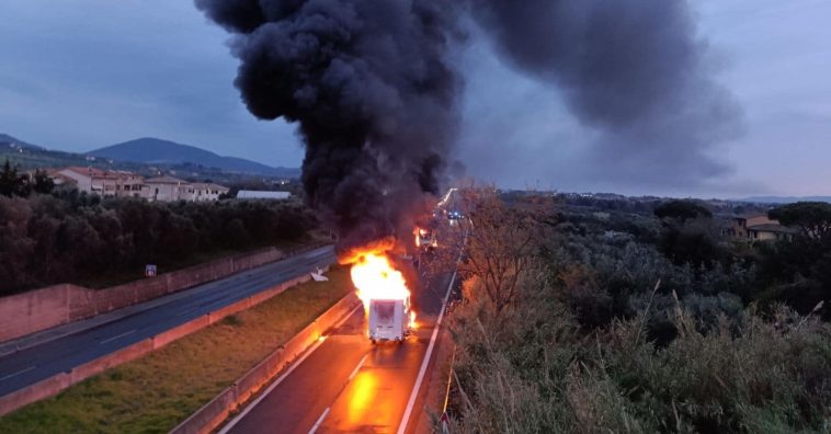 Livorno, assalto a portavalori sull’Aurelia
