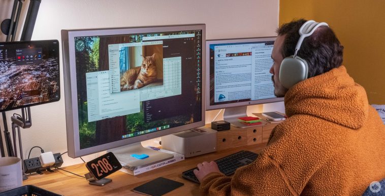 I fell in love with the 30-inch Apple Cinema HD display