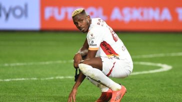 Victor Osimhen takes Super Eagles disappointment to Galatasaray as Turkish kings fall in Istanbul derby