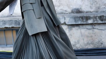 Thong Sandals Are Having a Moment. Here Are 7 Ways to Style Them for Spring 2025