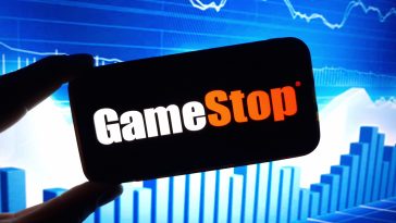 GameStop Stock Drops 22% Daily Amid Bitcoin Pivot, Sparking Investor Scepticism