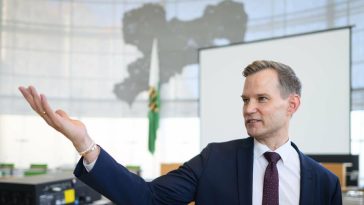 Corona: Aus der Klinik ins Parlament – Die Coronapandemie hat Hendrik Streeck in die Politik gezogen