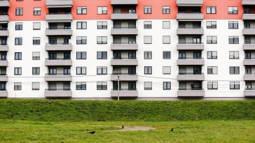 Porezna uprava upozorava građane da danas ističe rok za prijavu nekretnina