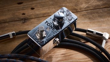 “The amount of functionality stuffed into this mini pedal is, quite frankly, astounding”: IK Multimedia Tonex One Joe Satriani review