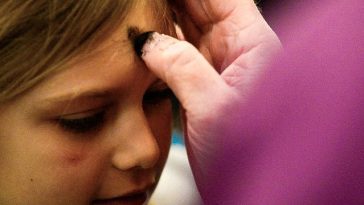 Catholic women strike against the “glass ceiling” in the Catholic Church