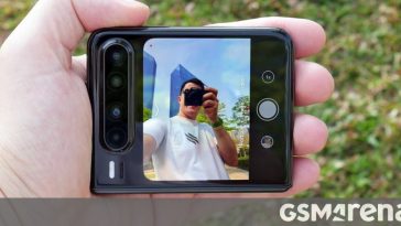 Huawei Pura X hands-on