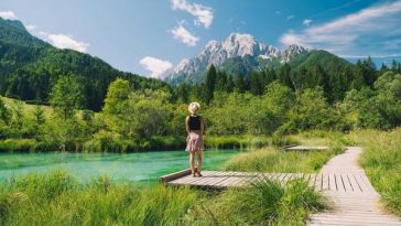 Slovenski turizem: kje smo s cenami, naložbami in kakšna bo letošnja sezona