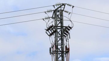 El precio de la luz crece el domingo hasta los 10,71 euros/MWh