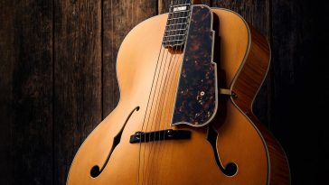 “Among the most sought-after of all rhythm guitars… a power and projection unsurpassed by any other archtop”: Stromberg has made a long-awaited comeback, and we got our hands on its new Master 400 – a holy grail archtop with a price to match