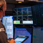 Trump kemény üzenete után zuhantak megint a tőzsdék