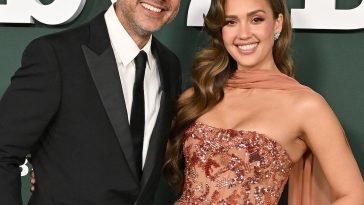 Jessica Alba, Cash Warren Reunite for Easter After Breakup