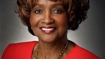 Bobbie Mitchell Hospitalized, Husband Dead After Stabbing By Grandson