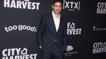 Jason Biggs reveals he dropped 35 pounds after dealing with health issues