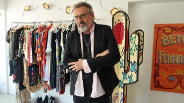 Desfile de moda en Funes: Benito Fernández presenta su colección y eleva Alas para Soñar