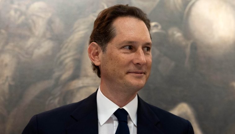 Stellantis cerca il successore di Tavares, chi sono i due favoriti