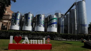 Amul targets 5-fold growth in protein-production; pushes protein consumption through IPL tournament