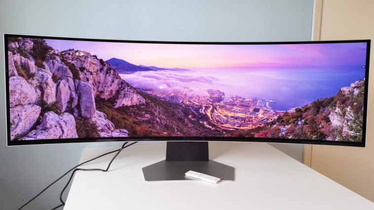 Take $650 off Samsung’s 49-inch ultrawide OLED gaming monitor today