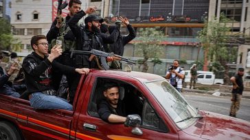 Syrian forces deploy in Damascus suburbs after two days of clashes